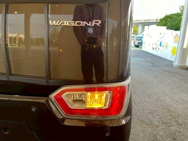 WAGON R