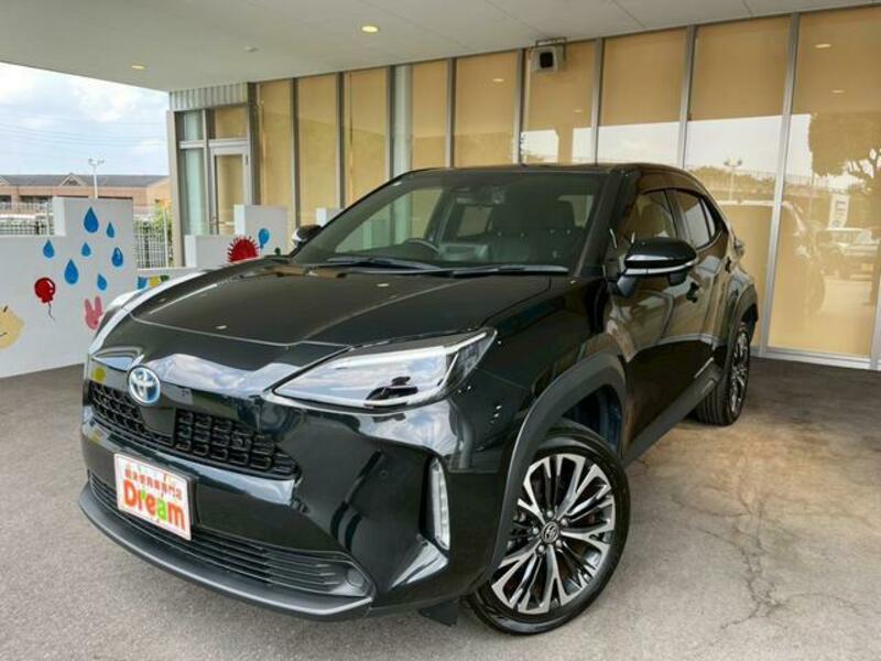 YARIS CROSS