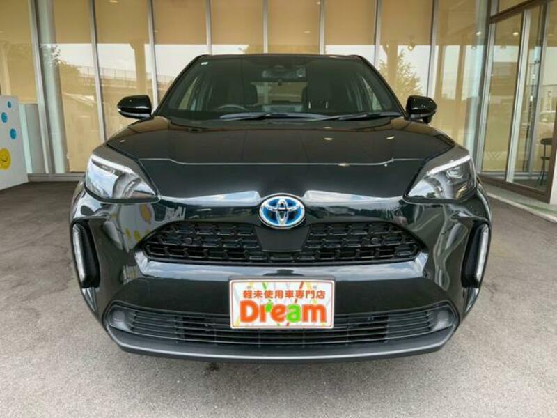 YARIS CROSS