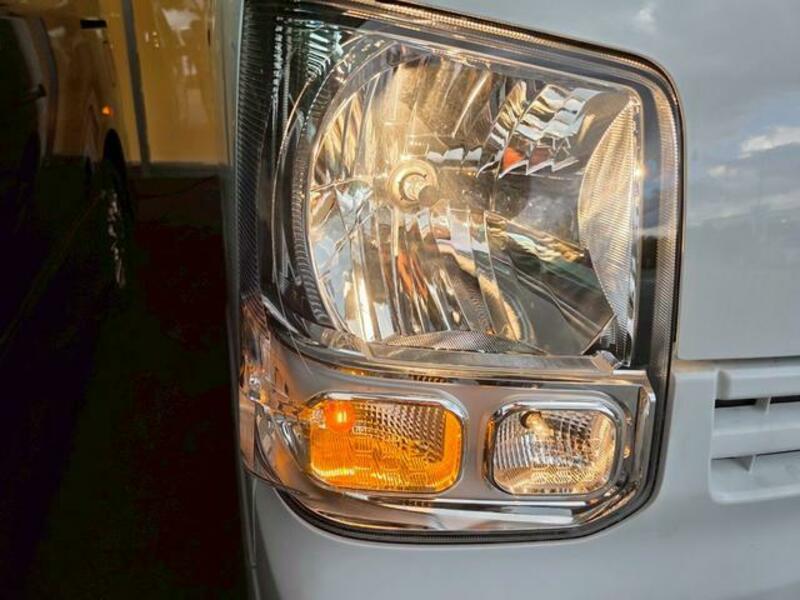 CLIPPER VAN