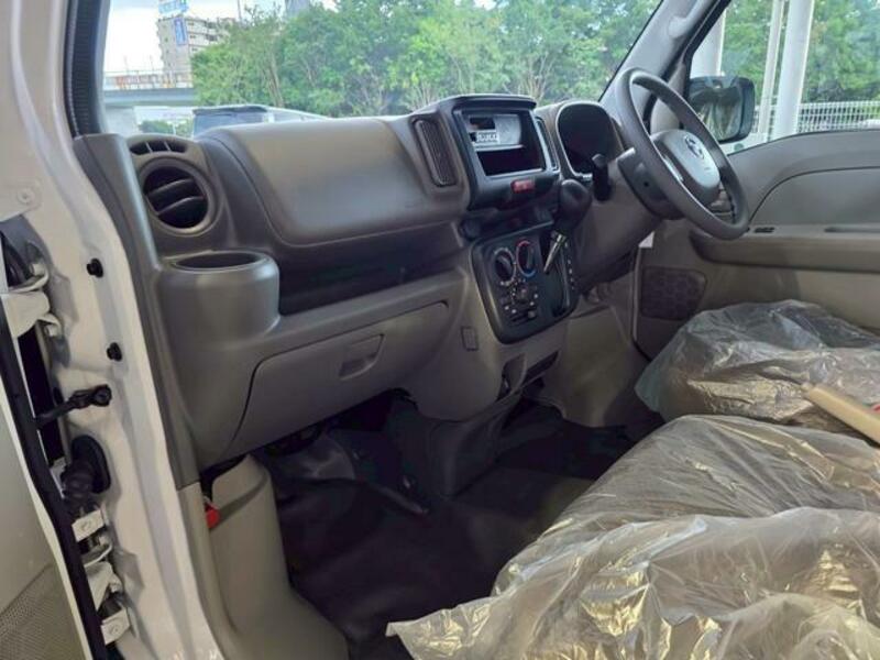 CLIPPER VAN