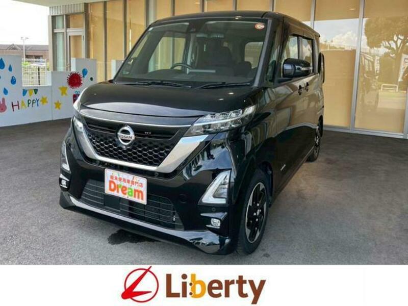 NISSAN ROOX