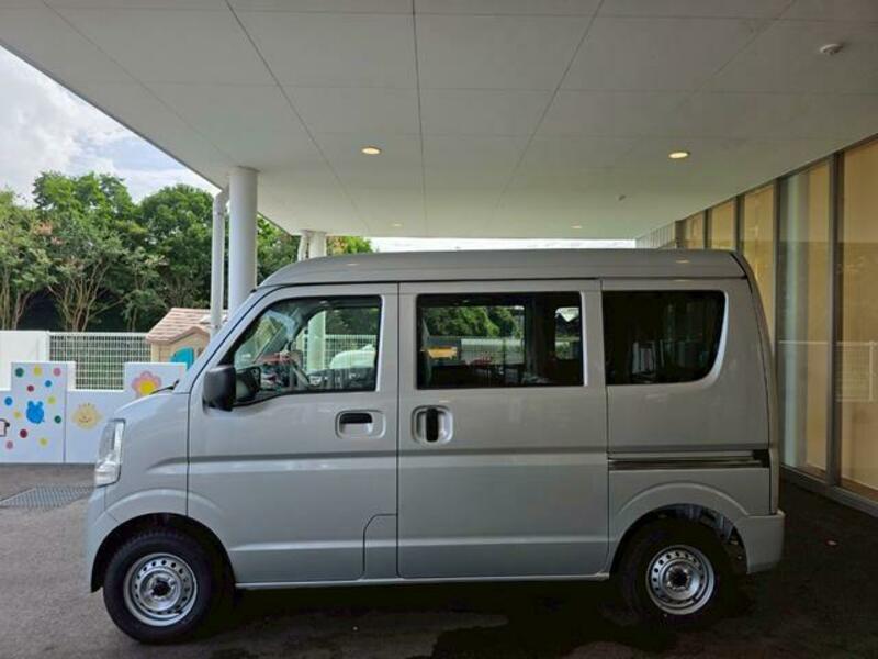 CLIPPER VAN