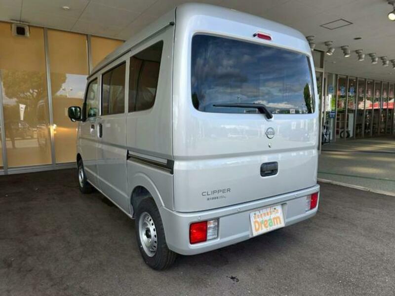 CLIPPER VAN
