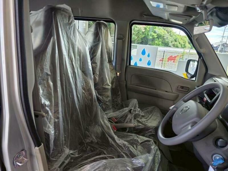 CLIPPER VAN