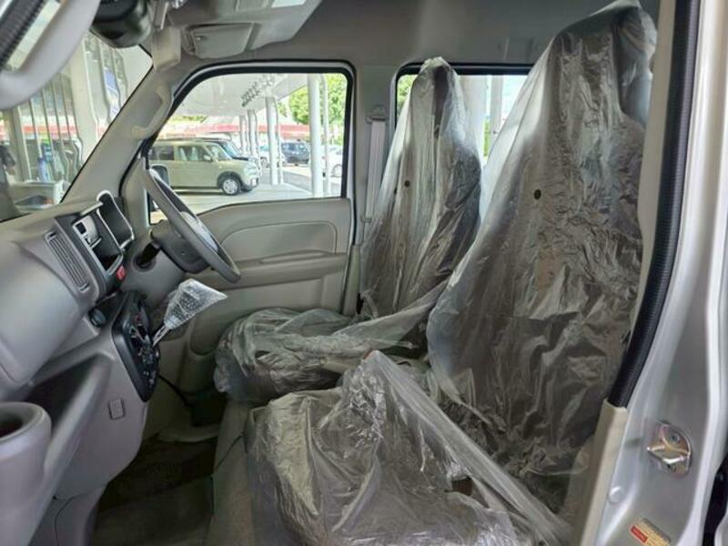 CLIPPER VAN