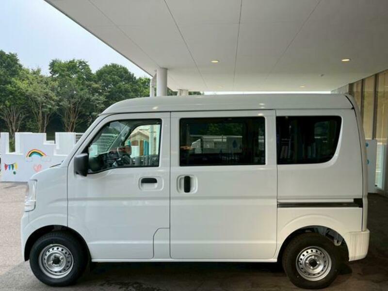CLIPPER VAN