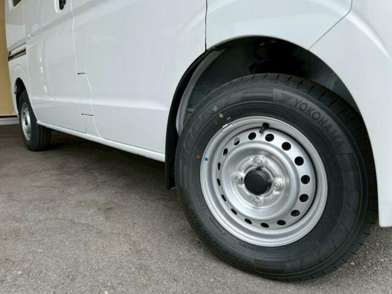 CLIPPER VAN