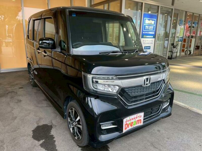 N BOX CUSTOM