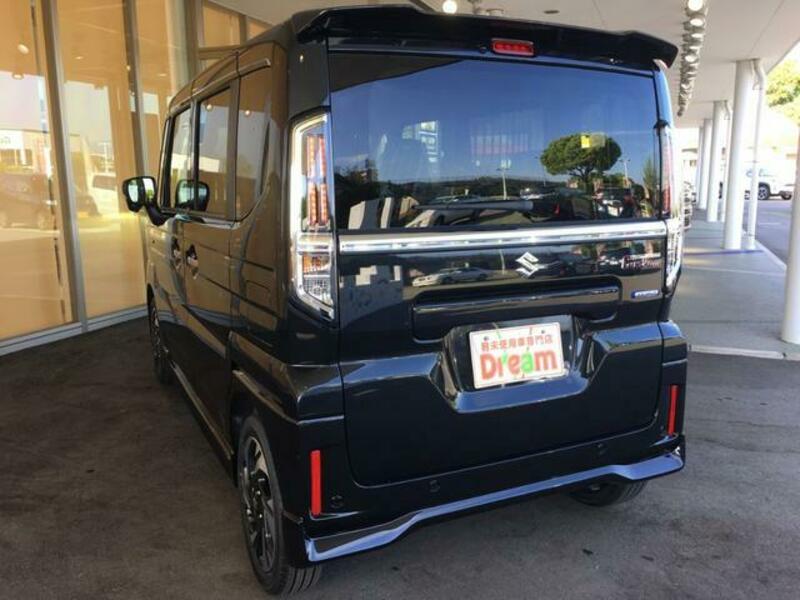 SPACIA CUSTOM