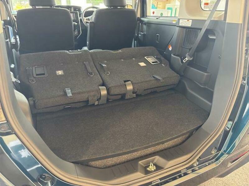 ROOMY