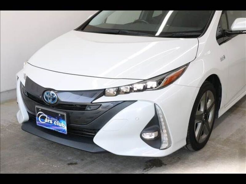 PRIUS PHV