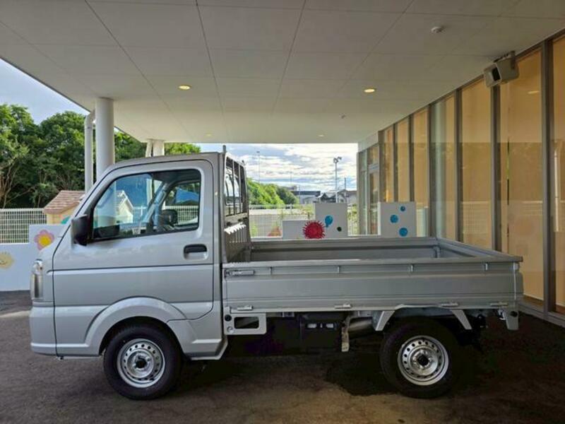 CLIPPER TRUCK