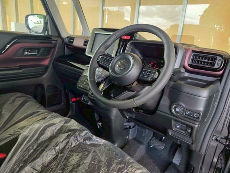 SPACIA CUSTOM