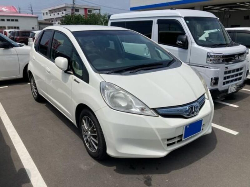 FIT HYBRID