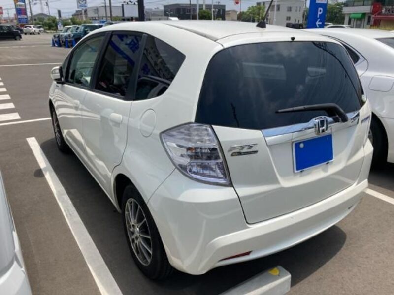 FIT HYBRID