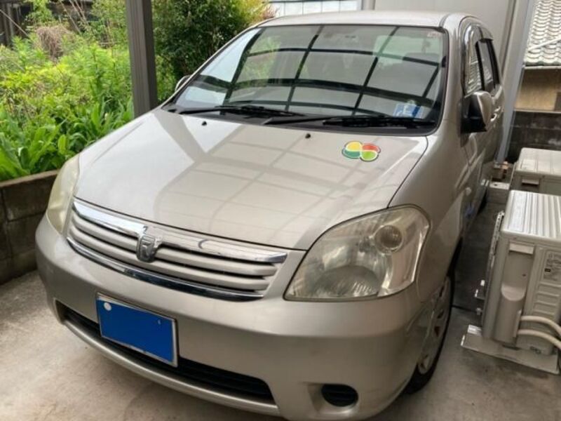 TOYOTA RAUM