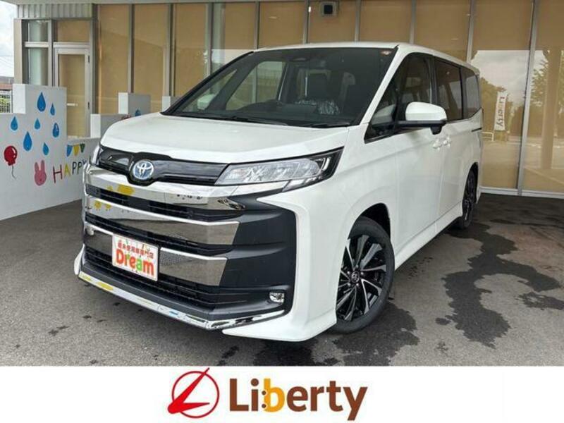 TOYOTA NOAH