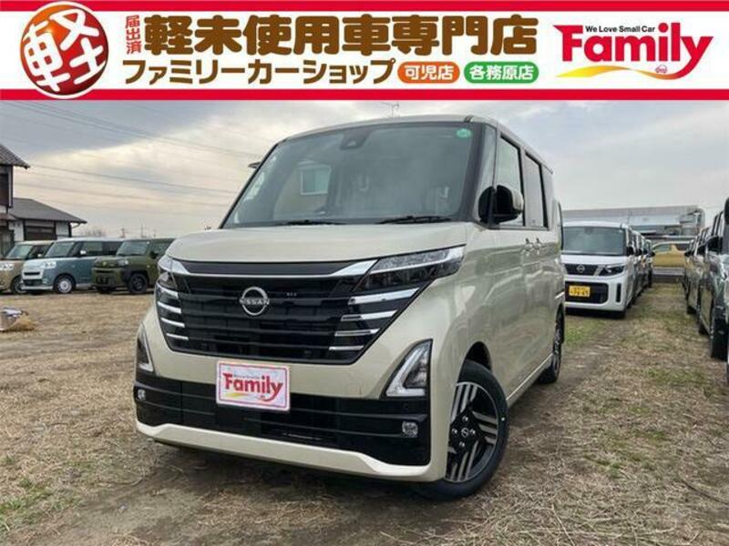 NISSAN ROOX