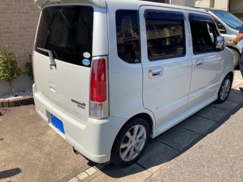 WAGON R
