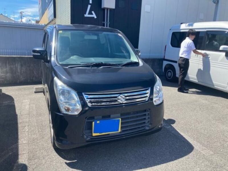 WAGON R