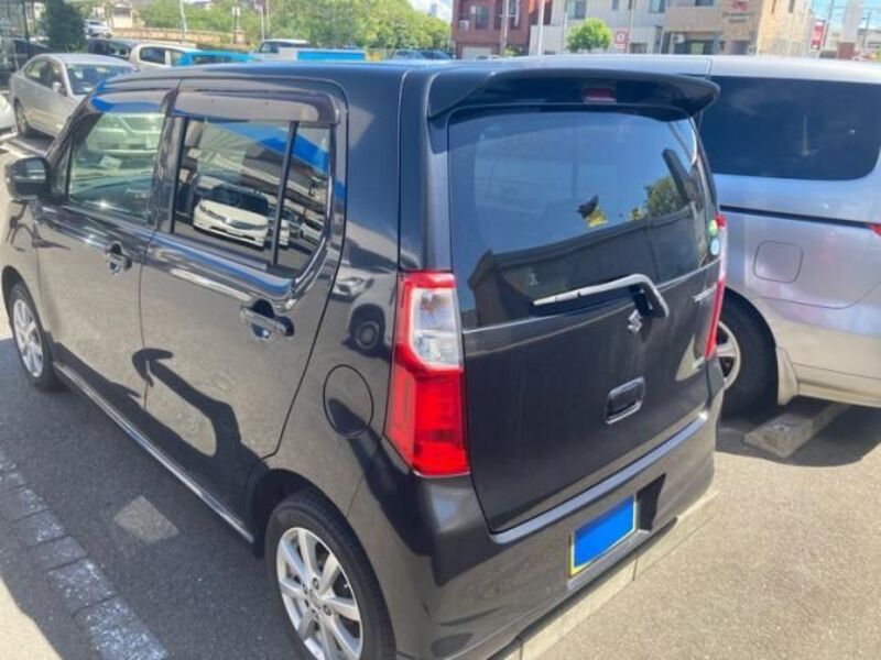 WAGON R