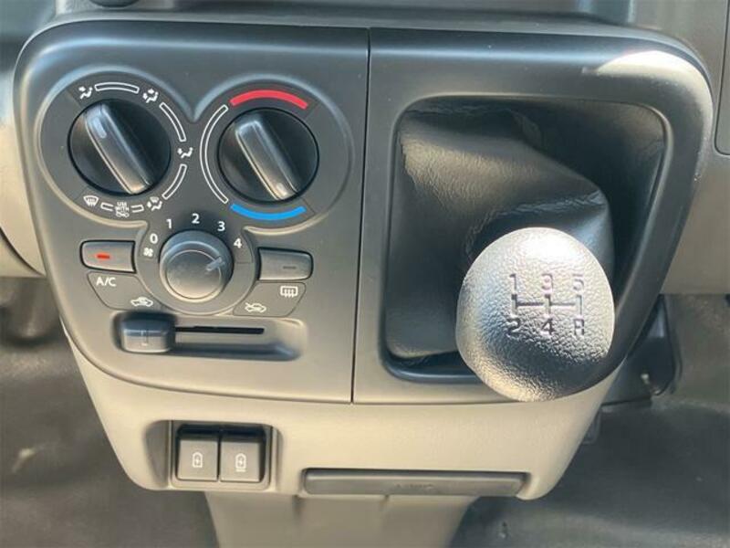 CLIPPER VAN