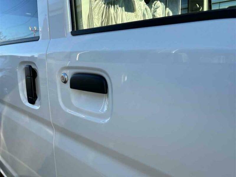 CLIPPER VAN