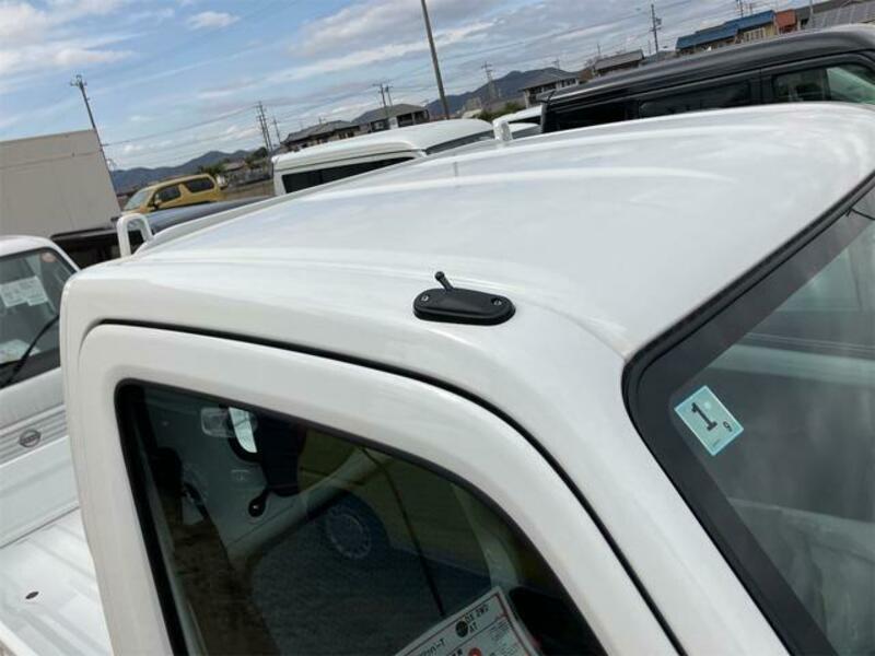 CLIPPER TRUCK