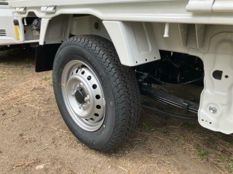 CLIPPER TRUCK