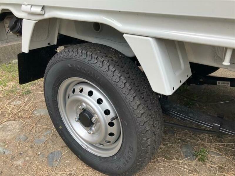 CLIPPER TRUCK