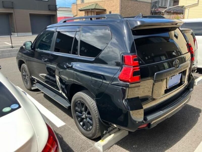 LAND CRUISER PRADO
