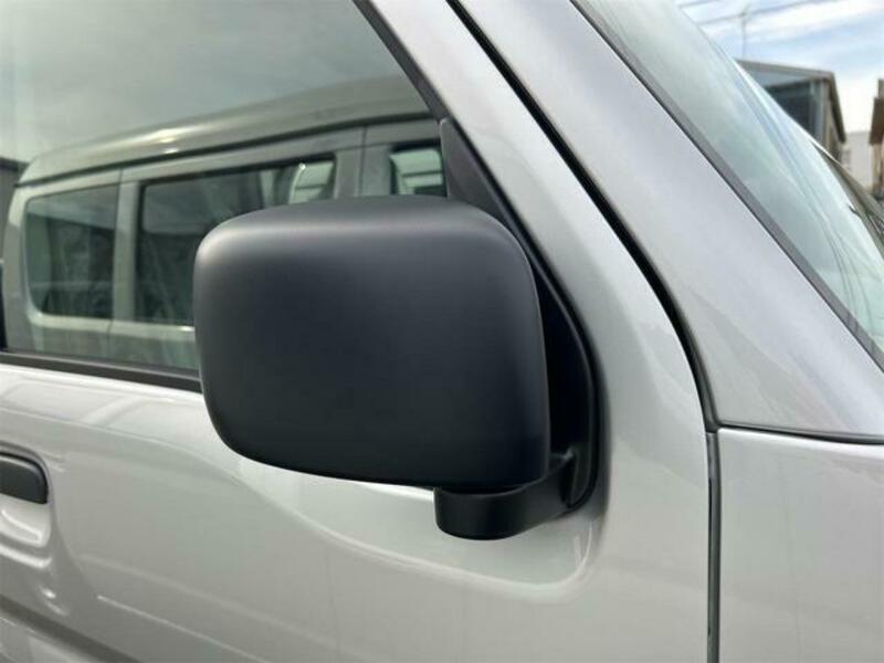 CLIPPER VAN