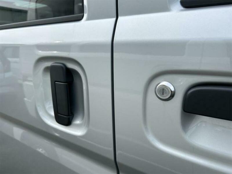 CLIPPER VAN