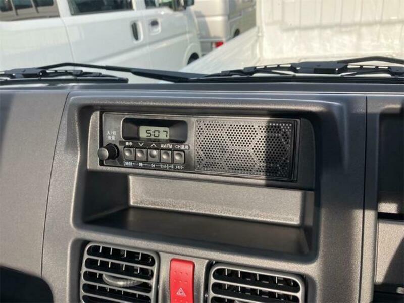 CLIPPER TRUCK