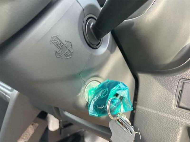 CLIPPER TRUCK