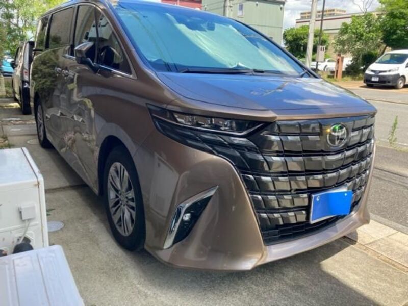 TOYOTA ALPHARD
