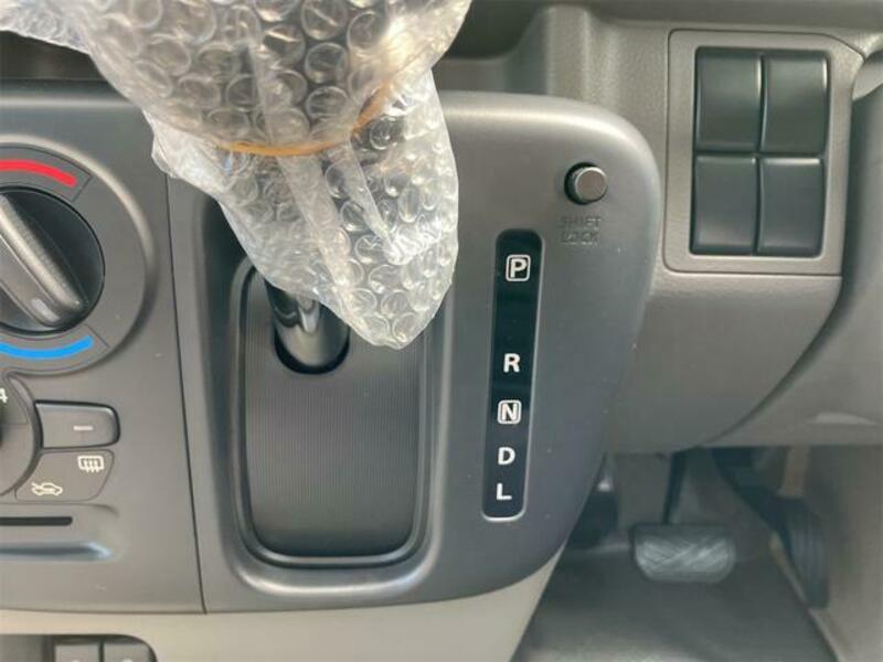 CLIPPER VAN