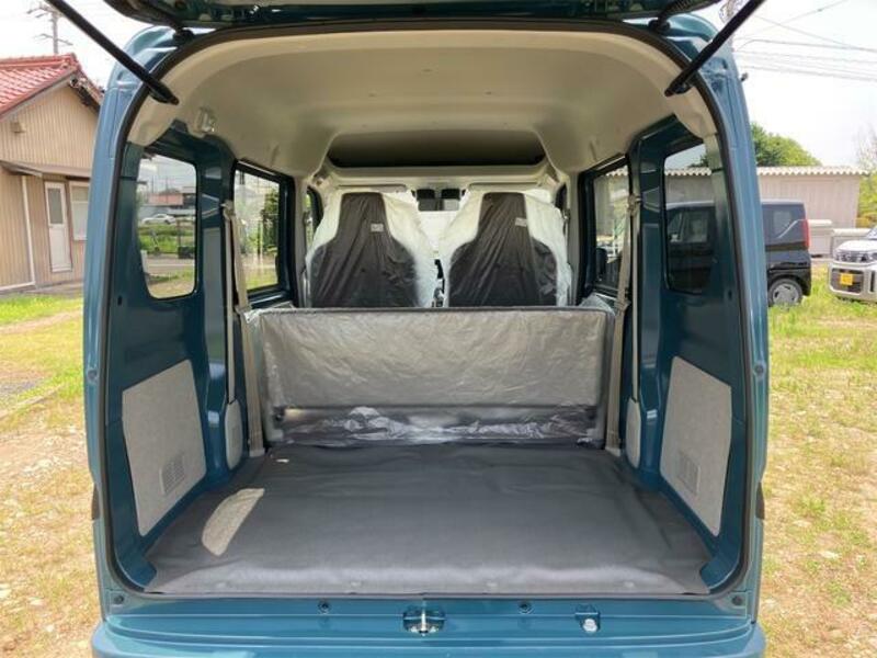 CLIPPER VAN