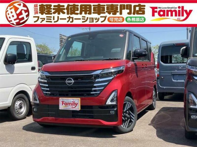 NISSAN ROOX