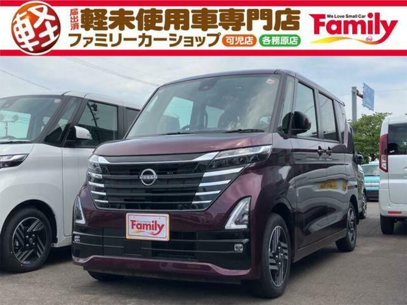 NISSAN ROOX