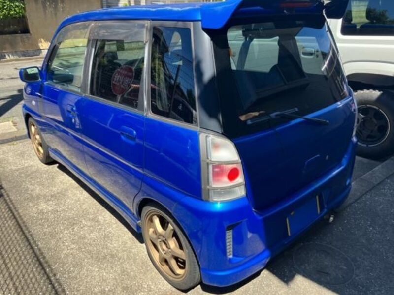 PLEO