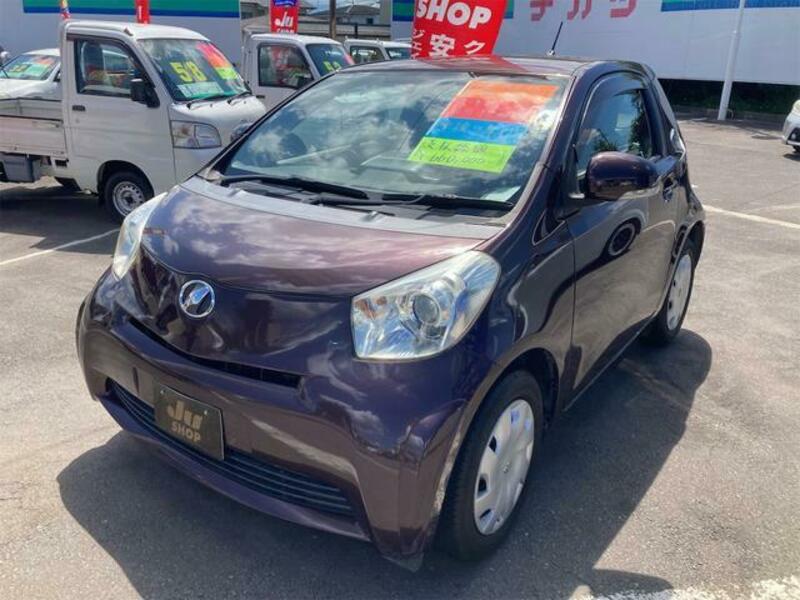 TOYOTA IQ