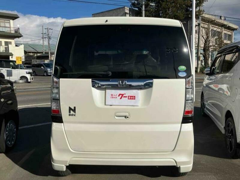 N BOX