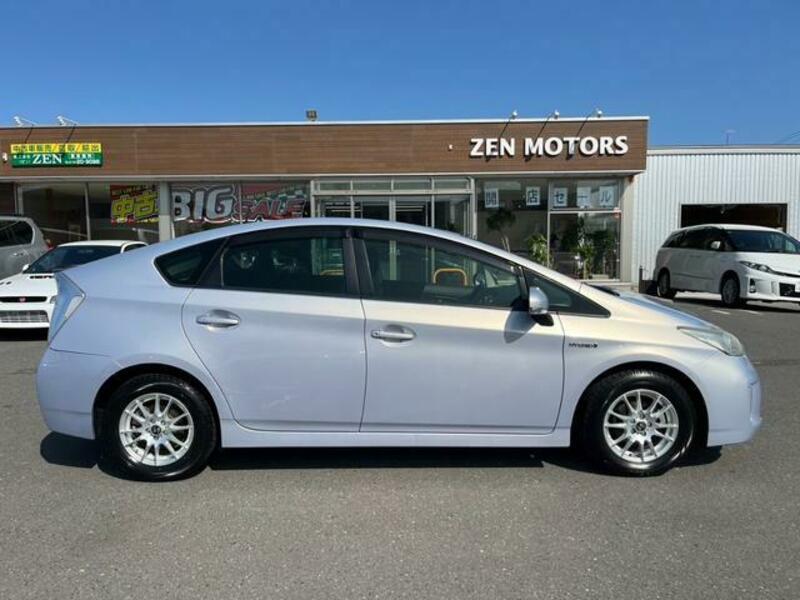 PRIUS