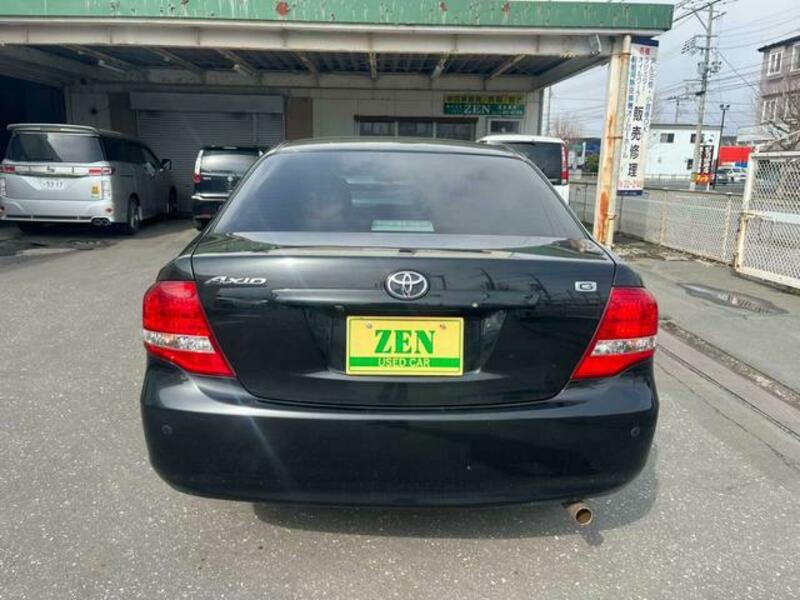 COROLLA AXIO
