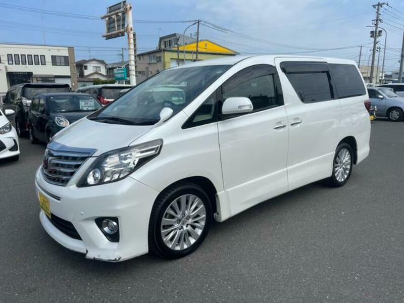 TOYOTA ALPHARD