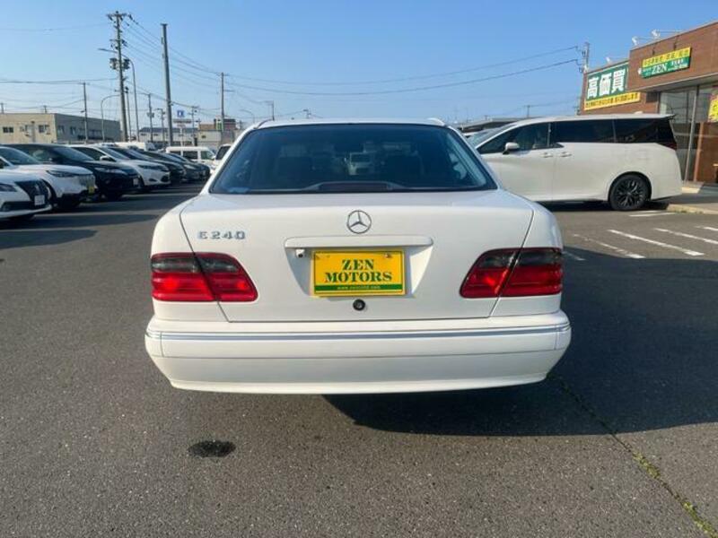 E-CLASS