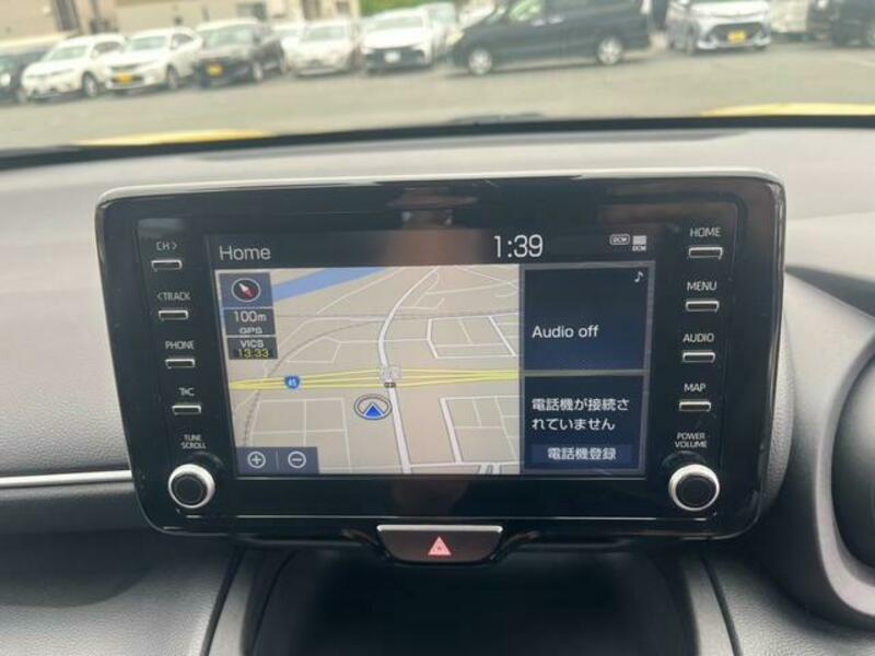 YARIS CROSS