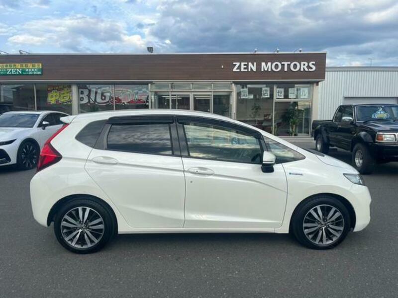 FIT HYBRID